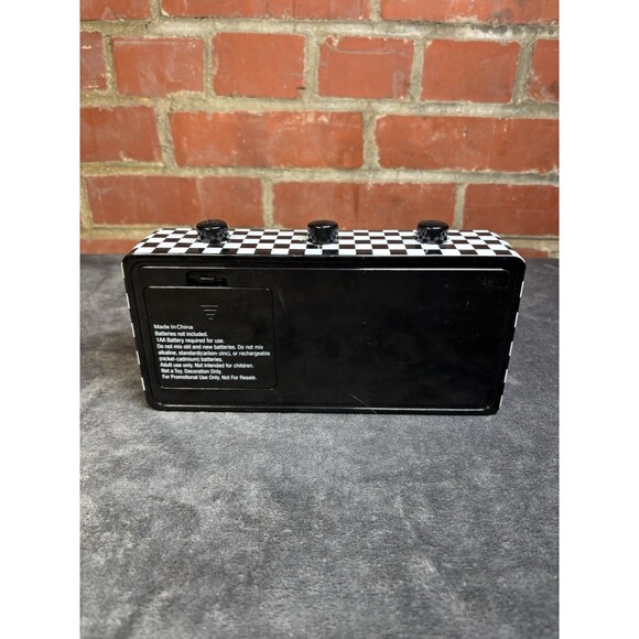Vans Retro Flip Calendar Alarm Clock With Checkerboard ABS Shell - Picture 3 of 8
